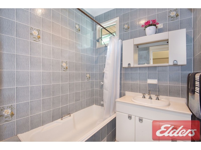 17 Apple Street, Constitution Hill NSW 2145