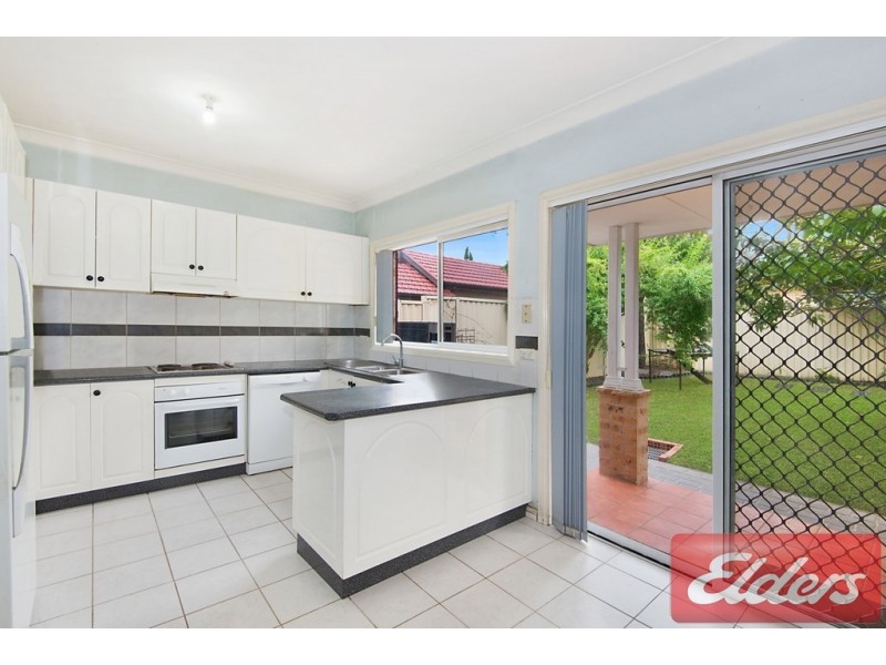 1/196 Targo Road, Girraween NSW 2145