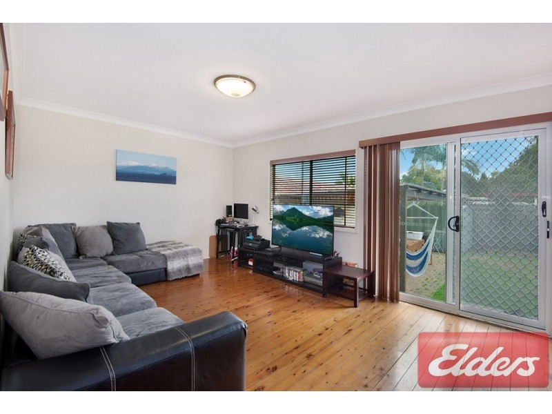 15 Kansas Place, Toongabbie NSW 2146