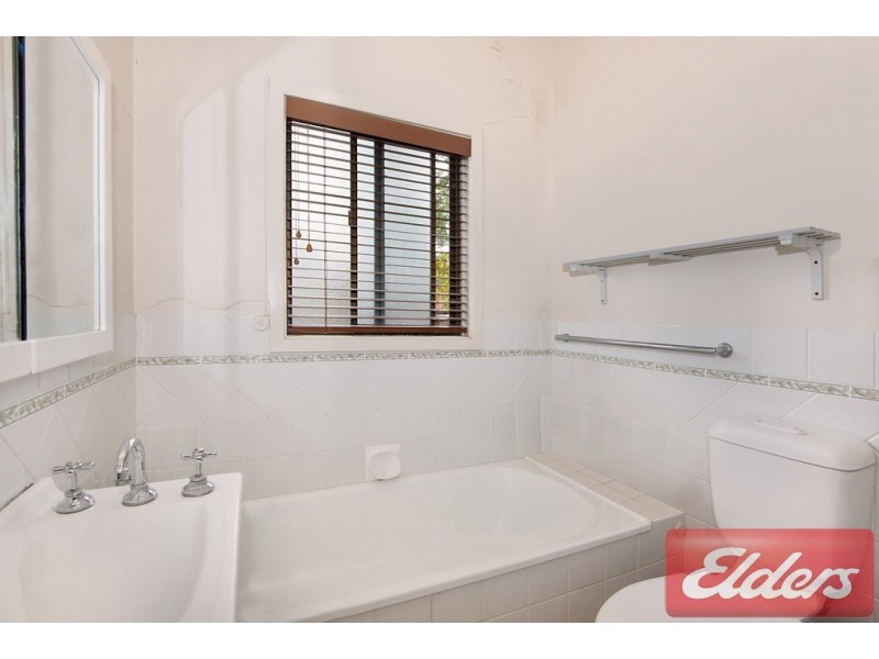 15 Kansas Place, Toongabbie NSW 2146