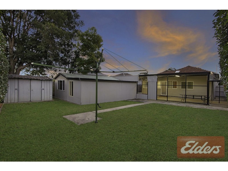 28 Bulli Road, Toongabbie NSW 2146