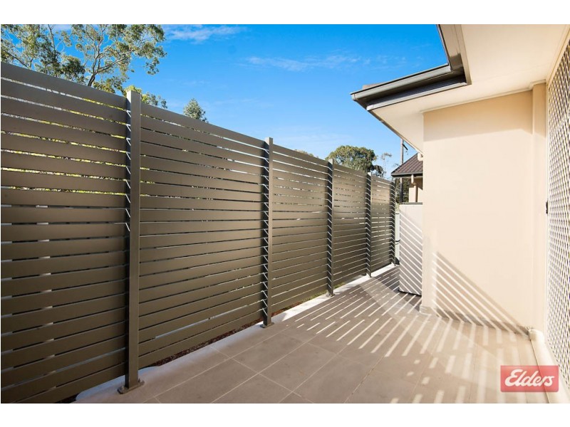6/217 Targo Road, Girraween NSW 2145