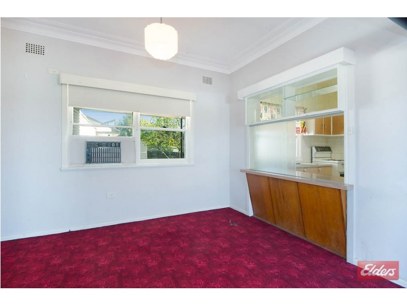 2 Premier Street, Toongabbie NSW 2146