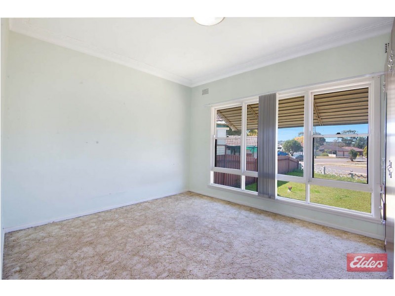 2 Premier Street, Toongabbie NSW 2146