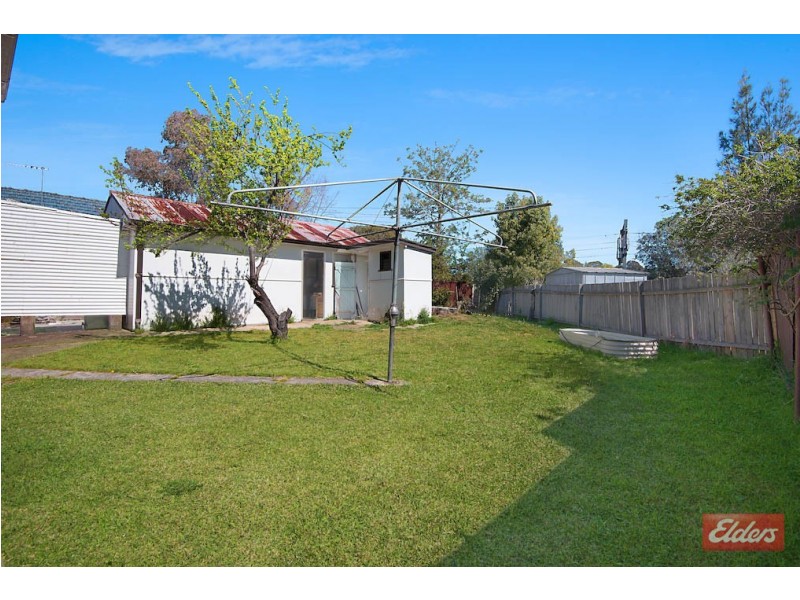 2 Premier Street, Toongabbie NSW 2146