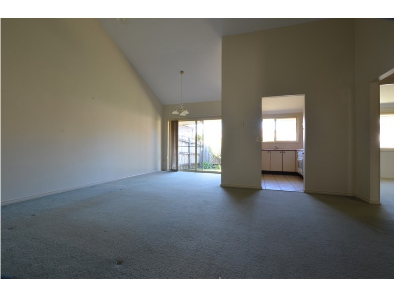 1/39A Burrabogee Road, Pendle Hill NSW 2145