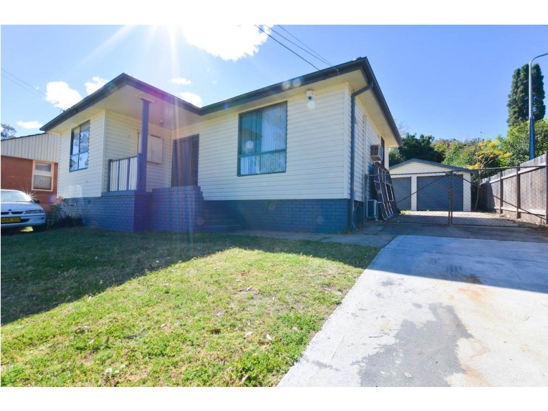 33 Janice Street, Seven Hills NSW 2147