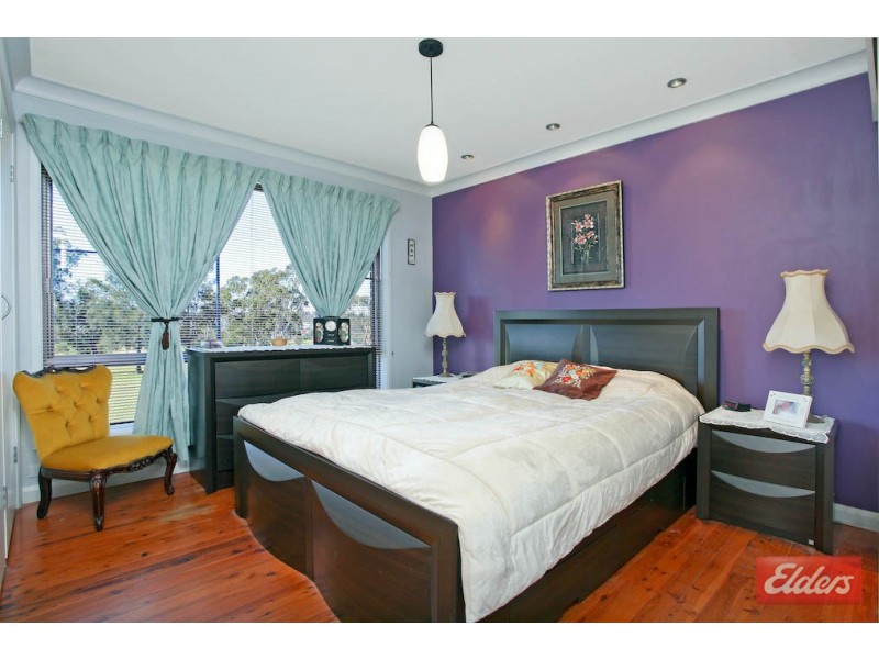 34 Oakwood Road, Toongabbie NSW 2146