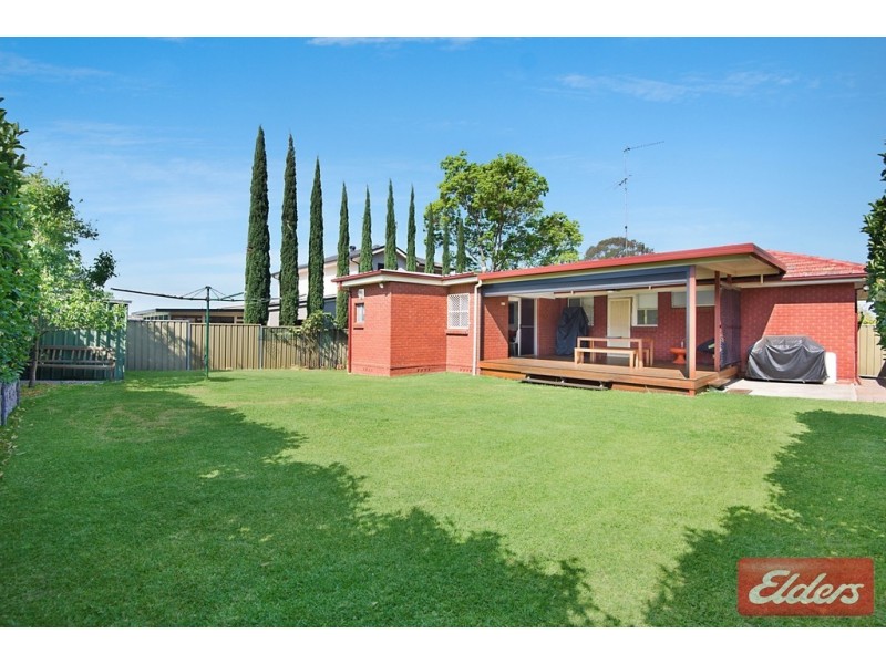 36 Valencia Crescent, Toongabbie NSW 2146