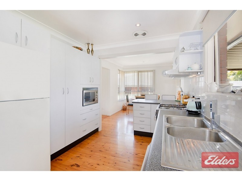 24 Orleans Crescent, Toongabbie NSW 2146