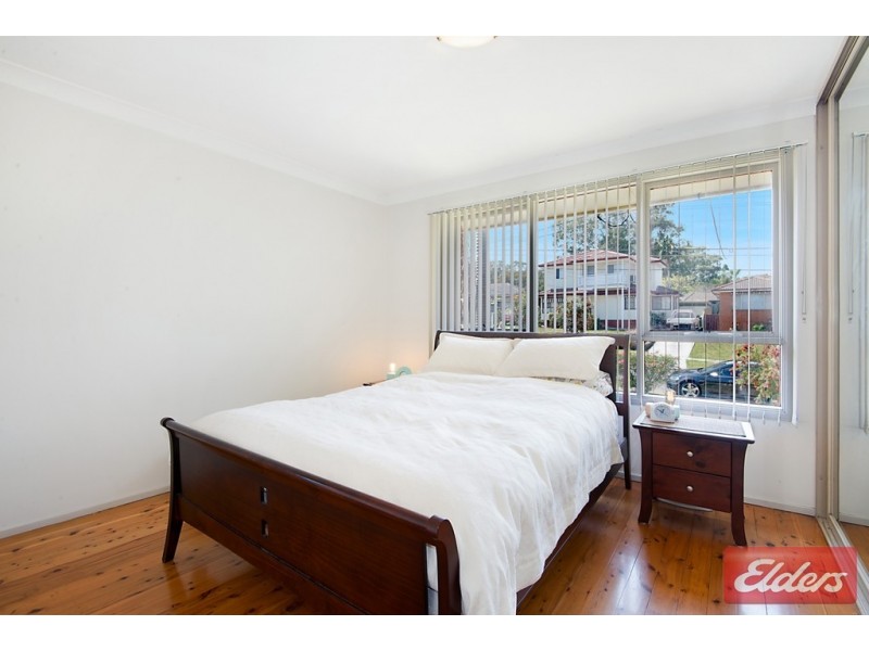 24 Orleans Crescent, Toongabbie NSW 2146