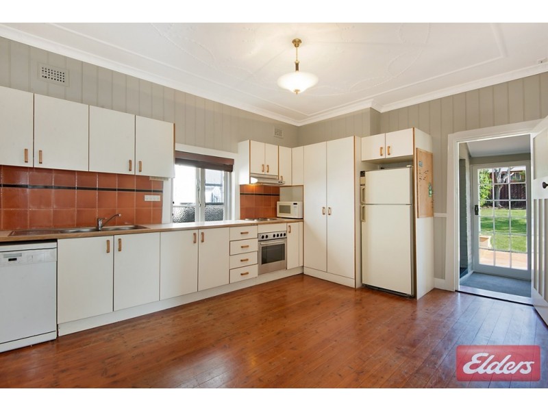 6 Rowley Street, Pendle Hill NSW 2145