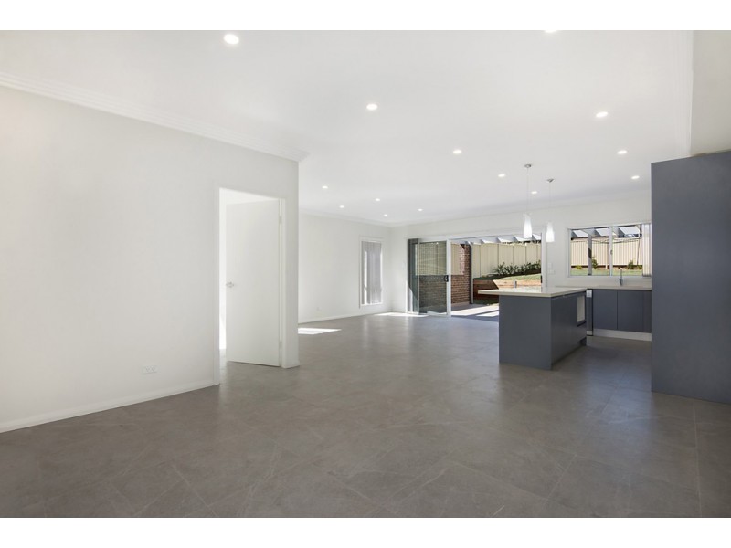 4A Knox Street, Pendle Hill NSW 2145