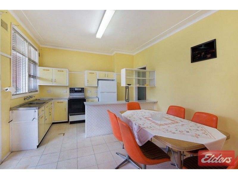 27 Bryson Street, Toongabbie NSW 2146