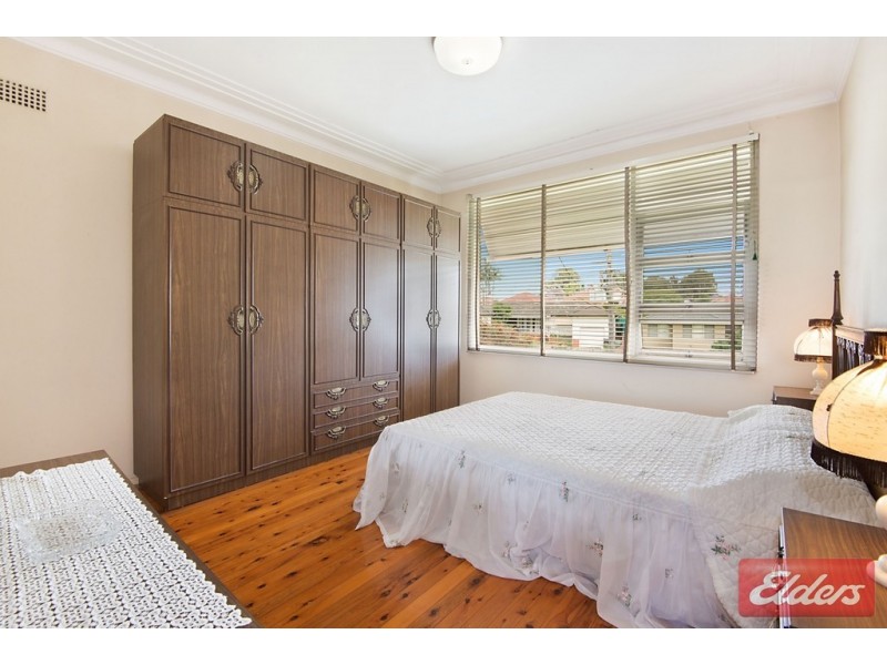 27 Bryson Street, Toongabbie NSW 2146