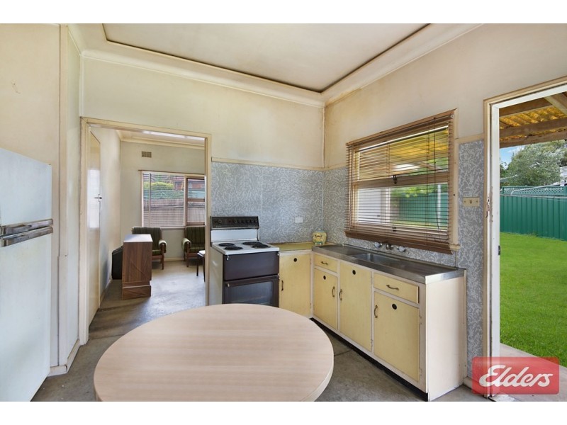 2 Bryson Street, Toongabbie NSW 2146