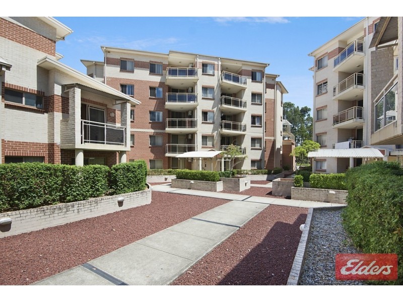 12/2 Wentworth Avenue, Toongabbie NSW 2146