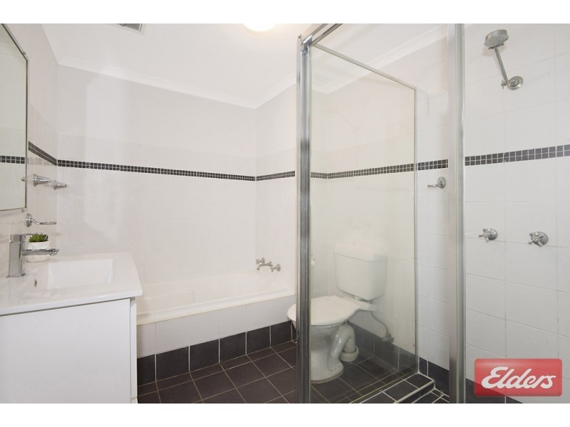 12/2 Wentworth Avenue, Toongabbie NSW 2146