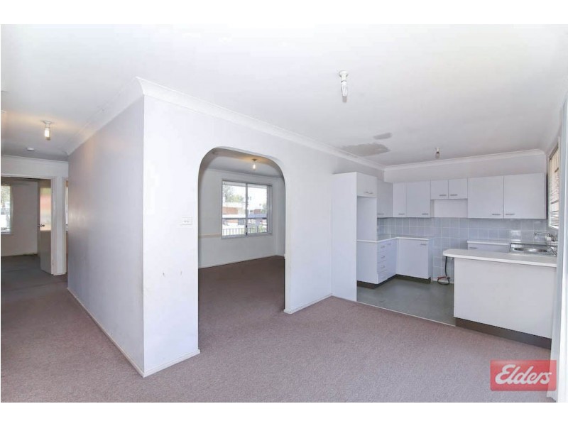 6 Emma Crescent, Constitution Hill NSW 2145