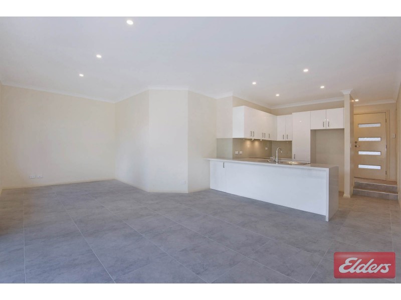 12a Tungarra Road, Girraween NSW 2145