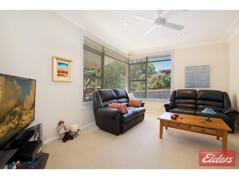 17 Favell Street, Toongabbie NSW 2146