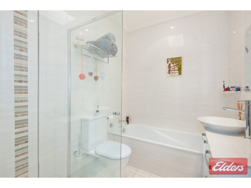 17 Favell Street, Toongabbie NSW 2146