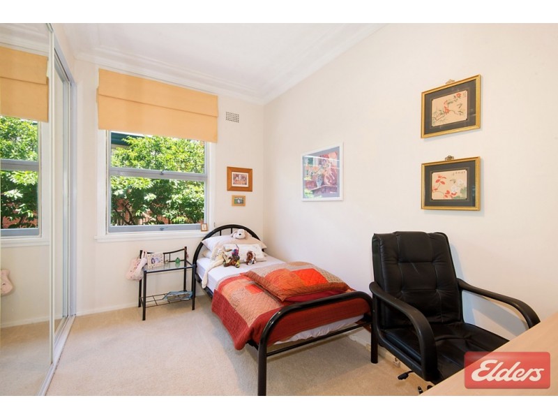 17 Favell Street, Toongabbie NSW 2146