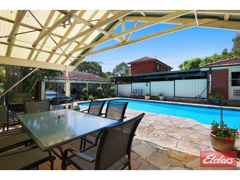 17 Favell Street, Toongabbie NSW 2146