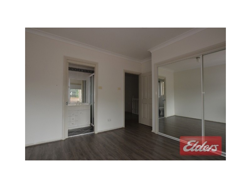 1/196 Targo Road, Girraween NSW 2145