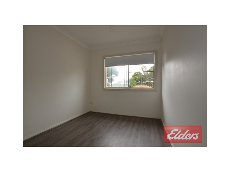 1/196 Targo Road, Girraween NSW 2145