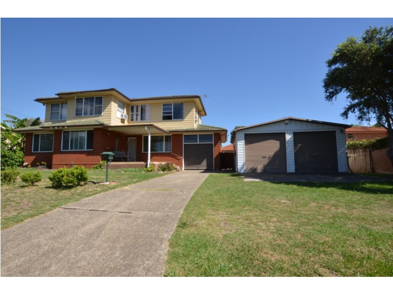 60 Tungarra Road, Girraween NSW 2145