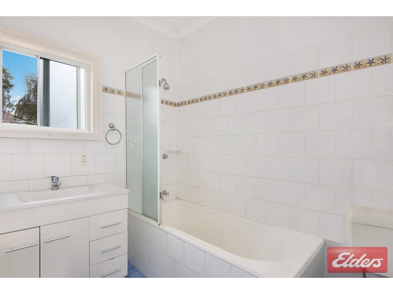 5 Birtles Avenue, Pendle Hill NSW 2145