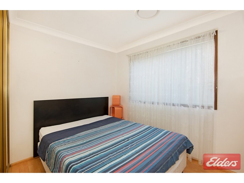 17 Tucks Road, Toongabbie NSW 2146