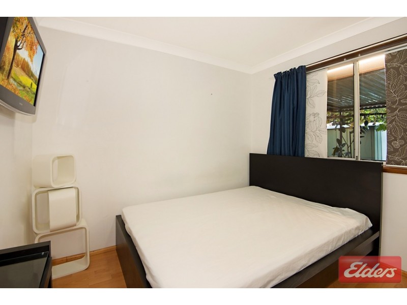 17 Tucks Road, Toongabbie NSW 2146