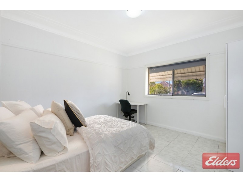 18 Lupin Avenue, Fairfield East NSW 2165