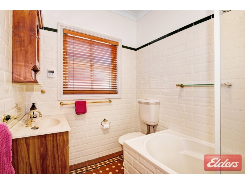 13 Cornock Avenue, Toongabbie NSW 2146