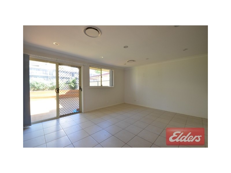 3/2 Memphis Crescent, Toongabbie NSW 2146