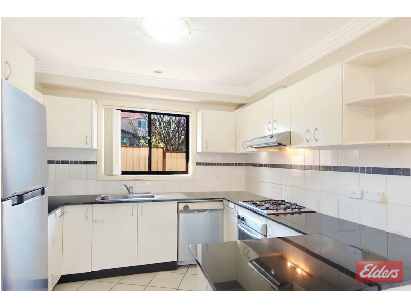 4/10 Cecilia Street, Toongabbie NSW 2146
