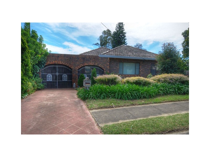 21 Willmot Avenue, Toongabbie NSW 2146