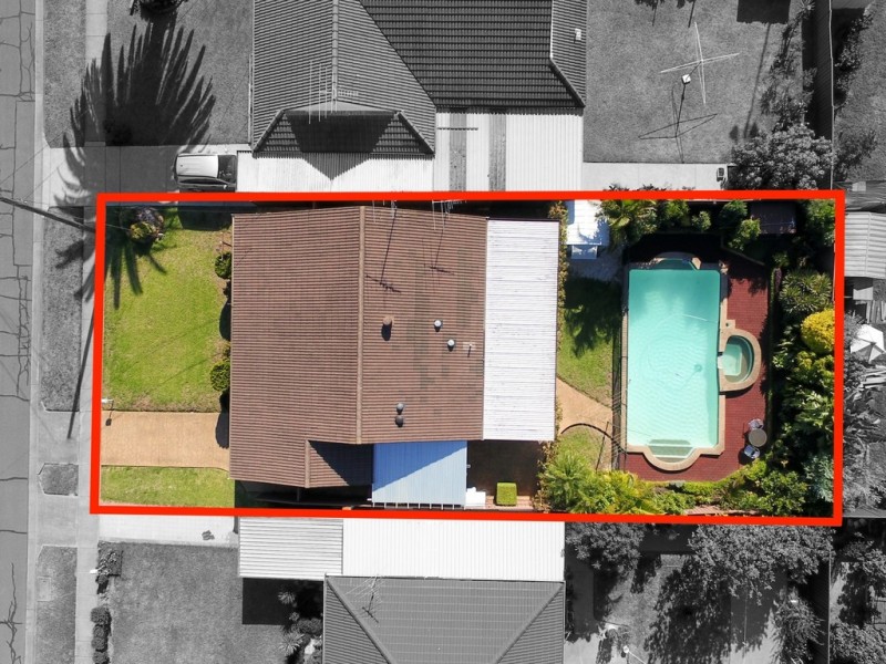 17 Tucks Road, Toongabbie NSW 2146