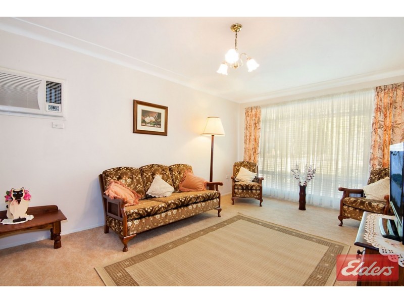 18 Favell Street, Toongabbie NSW 2146