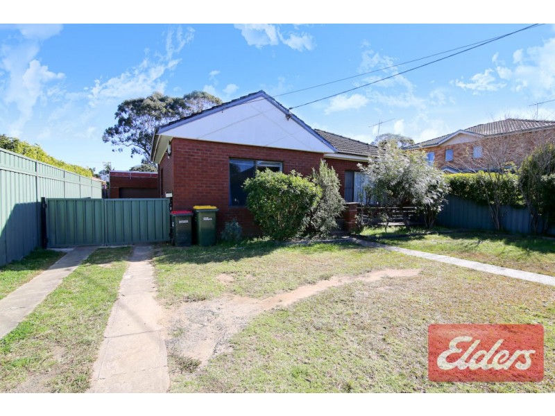 28 Lamonerie Street, Toongabbie NSW 2146