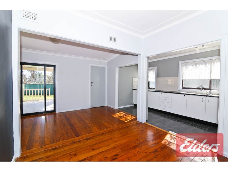 28 Lamonerie Street, Toongabbie NSW 2146