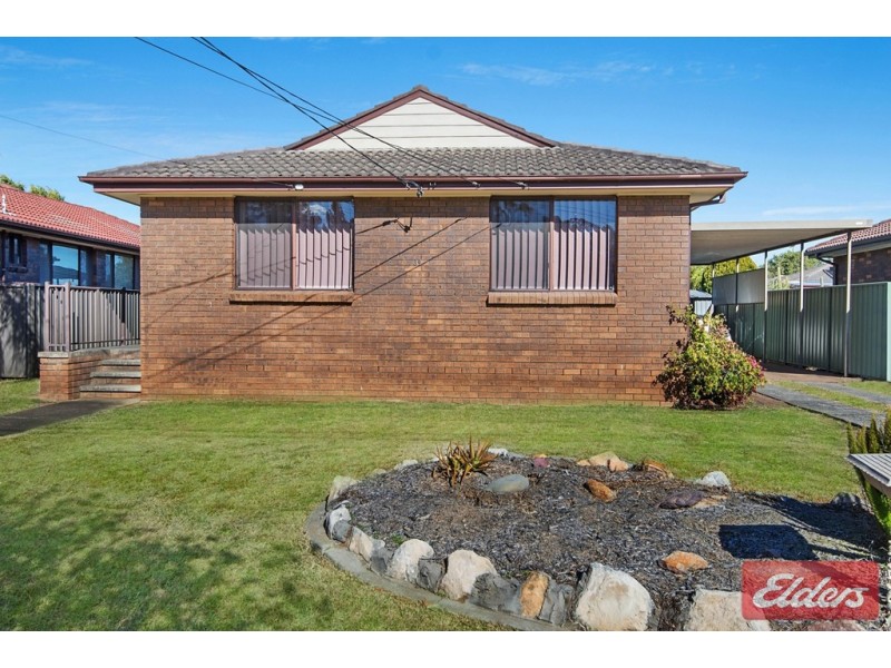 39 Chanel Street, Toongabbie NSW 2146