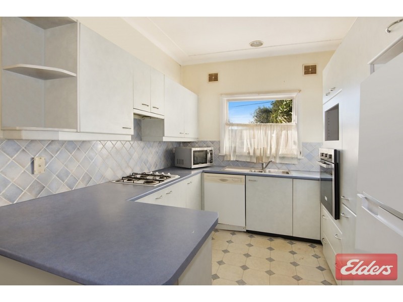 6 Scott Street, Toongabbie NSW 2146