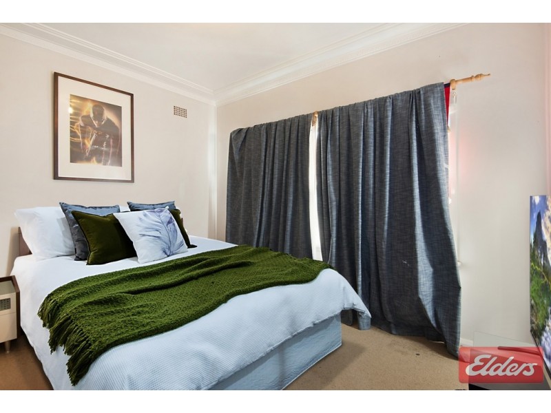 6 Scott Street, Toongabbie NSW 2146