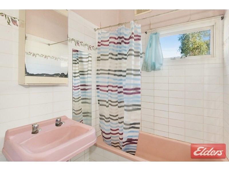 6 Scott Street, Toongabbie NSW 2146