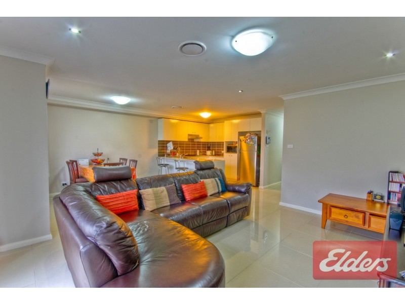 12 Daley Street, Pendle Hill NSW 2145