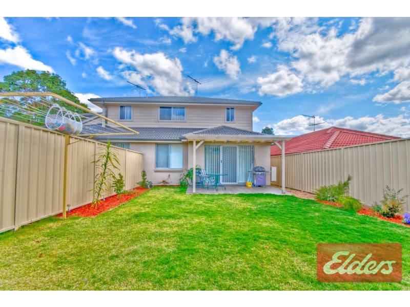 12 Daley Street, Pendle Hill NSW 2145