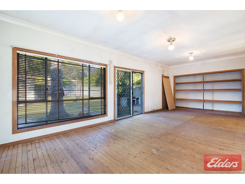 38 Scott Street, Toongabbie NSW 2146